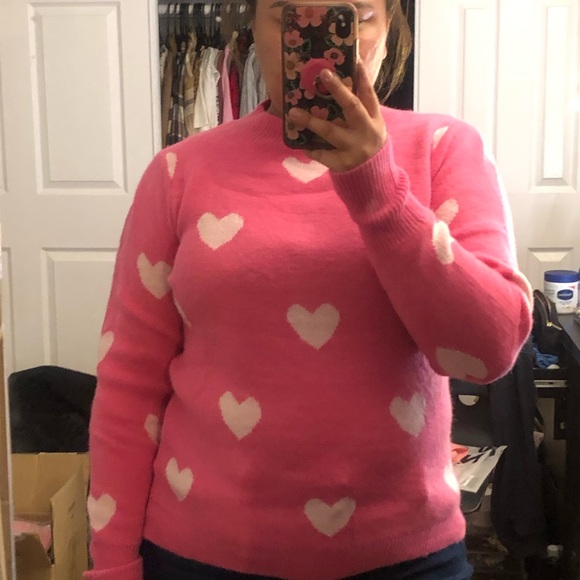 Heart Pattern Sweater - Picture 4 of 5